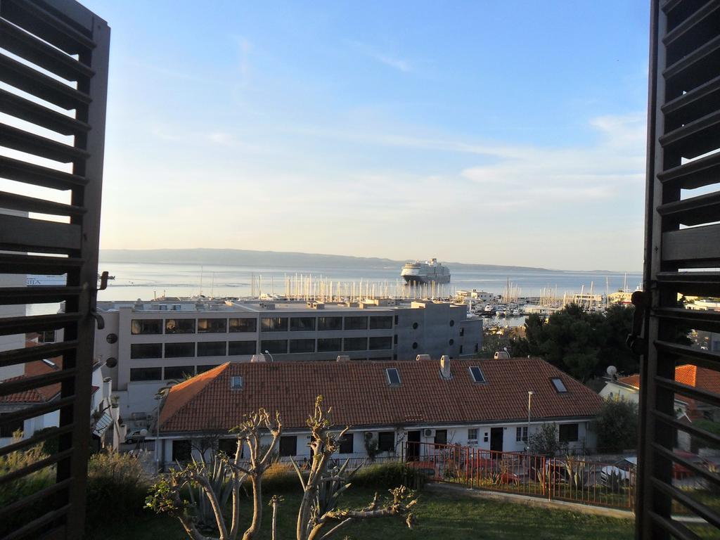 Kike Apartment